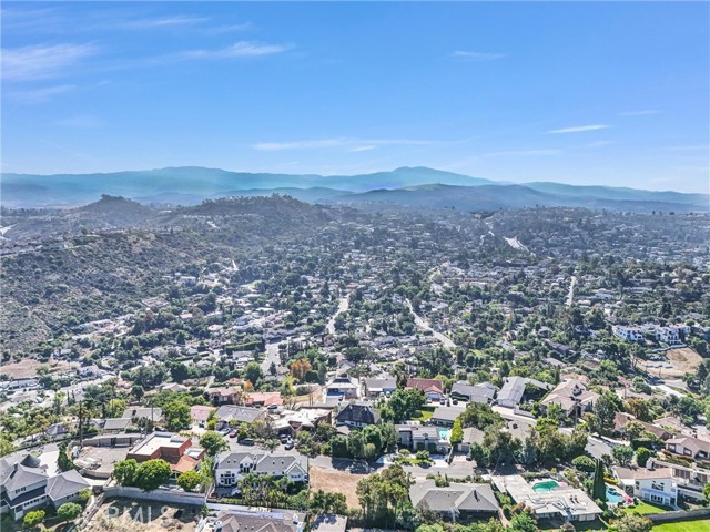 Detail Gallery Image 17 of 26 For 12661 Vista Panorama, Santa Ana,  CA 92705 - – Beds | – Baths