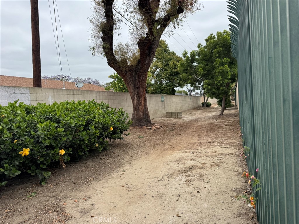https://media.crmls.org/medias/363ca1e0-afed-4a2a-8363-bd6ea45aabb1.jpg?preset=X-Large