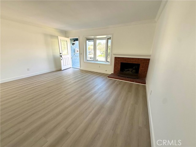 Detail Gallery Image 7 of 44 For 17172 Apel, Huntington Beach,  CA 92649 - 4 Beds | 3 Baths