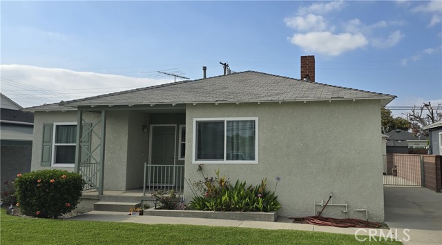 Detail Gallery Image 1 of 7 For 11223 Cecilia St, Downey,  CA 90241 - 3 Beds | 1 Baths