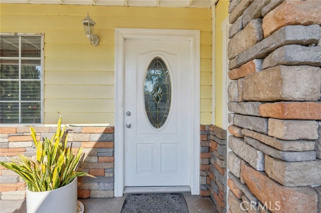 5810 Denny Avenue, North Hollywood CA: https://media.crmls.org/medias/363fff8f-7e15-4b5c-931a-529ee4d66d59.jpg