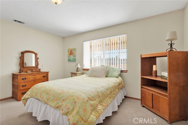 Detail Gallery Image 26 of 69 For 11062 Hollister Rd, Oak Hills,  CA 92344 - 4 Beds | 3 Baths