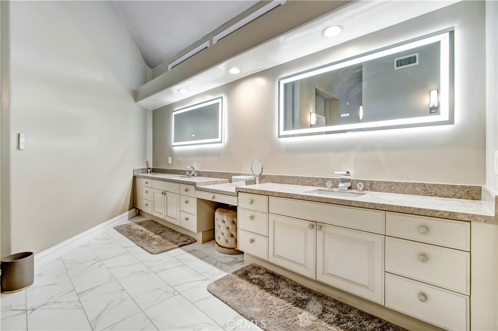 14057 Valley Vista BoulevardSherman Oaks img 30