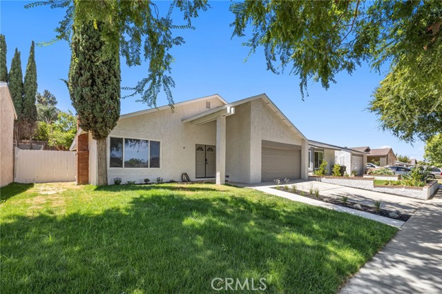 Detail Gallery Image 3 of 30 For 6903 Crest Ave, Riverside,  CA 92503 - 4 Beds | 2 Baths