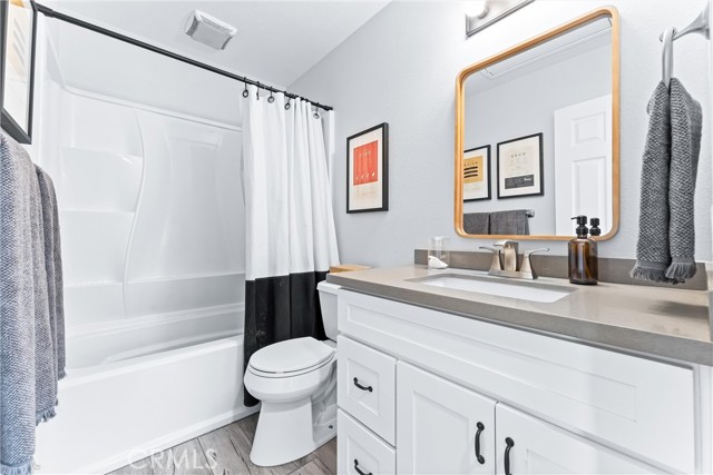 5847 E Rocking Horse Way, Orange CA: https://media.crmls.org/medias/36420ad8-5571-4d5a-a396-50b1956b442c.jpg