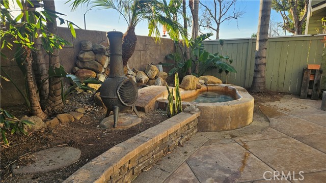 Detail Gallery Image 33 of 49 For 23160 Newport Ln #9,  Yorba Linda,  CA 92887 - 2 Beds | 2/1 Baths