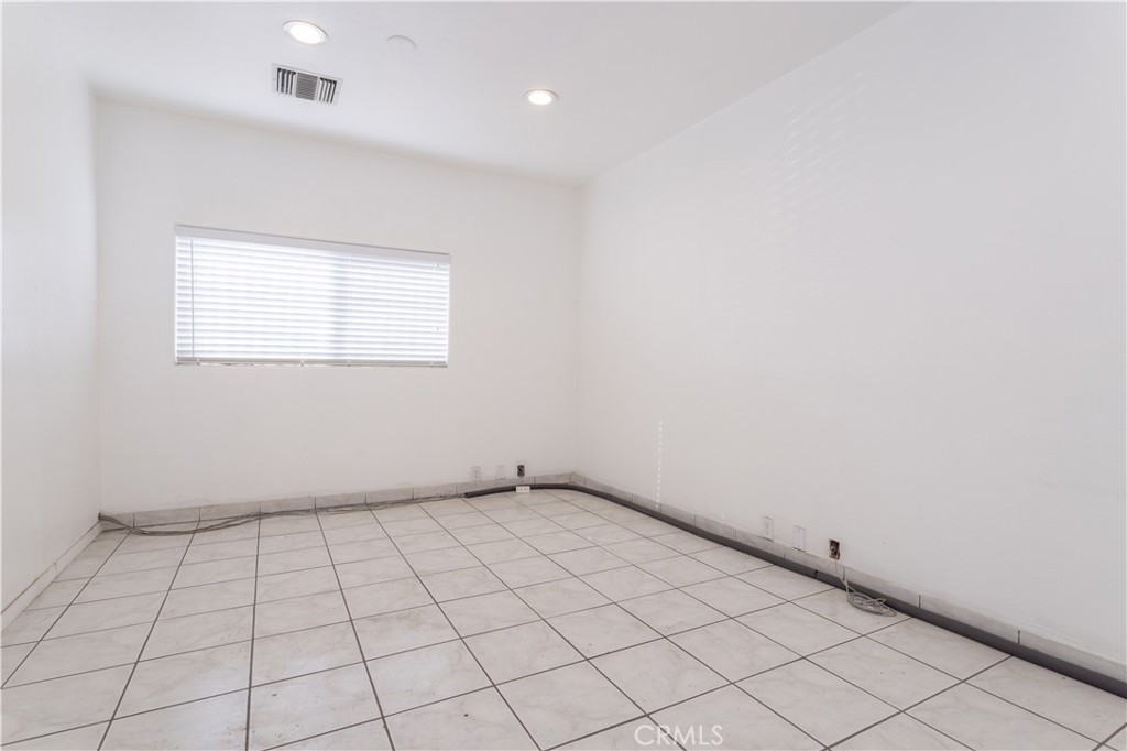 MLS #SR25235248 image #11