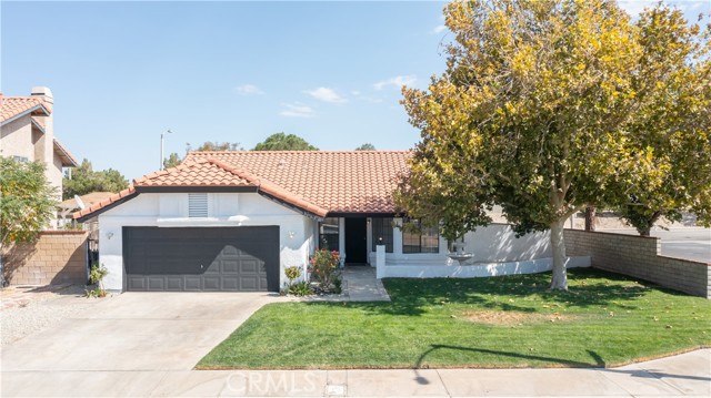 Detail Gallery Image 1 of 1 For 37458 Arbor Ln, Palmdale,  CA 93552 - 3 Beds | 2 Baths