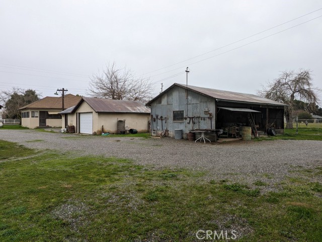 Detail Gallery Image 3 of 38 For 4203 County Road M, Orland,  CA 95963 - 3 Beds | 1 Baths