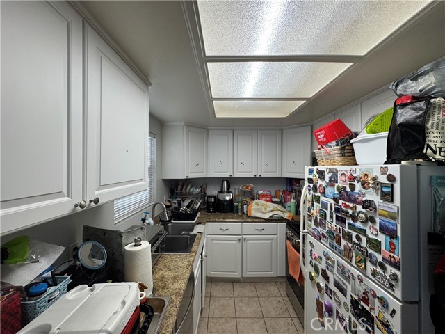 Detail Gallery Image 4 of 9 For 760 Rimpau Avenue #202,  Corona,  CA 92879 - 2 Beds | 2 Baths