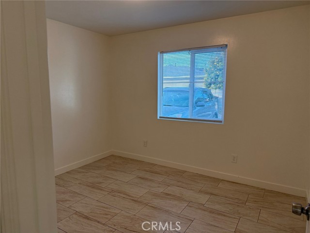 Detail Gallery Image 8 of 13 For 5118 Lincoln, Chino,  CA 91710 - 3 Beds | 2 Baths