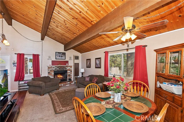 Detail Gallery Image 5 of 27 For 1930 Nob Hill Dr, Running Springs,  CA 92382 - 2 Beds | 1/1 Baths