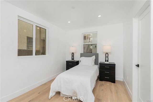 Detail Gallery Image 3 of 7 For 2450 1/2 Boulder St, Los Angeles,  CA 90033 - 3 Beds | 2/1 Baths