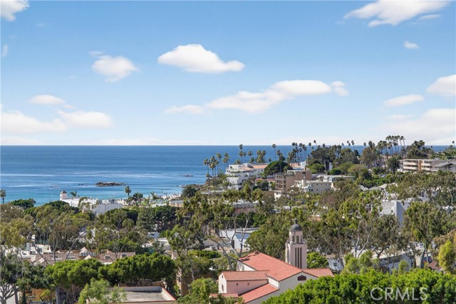 Detail Gallery Image 62 of 74 For 405 Blumont St, Laguna Beach,  CA 92651 - 5 Beds | 6/1 Baths
