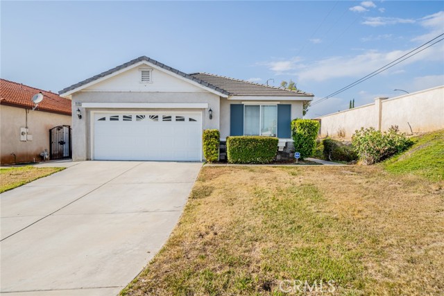 26108 Arabian Court, Moreno Valley CA: https://media.crmls.org/medias/3644ebc8-21ff-4615-91af-89172a8cc32f.jpg