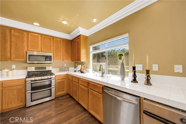 13283 Sunstream Drive, Chino Hills CA: https://media.crmls.org/medias/3645e833-6d0e-4acd-8355-911ee7dfc9bc.jpg