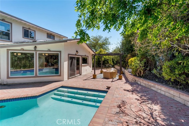 6121 Armaga Spring Road, Rancho Palos Verdes, California 90275, 4 Bedrooms Bedrooms, ,3 BathroomsBathrooms,Residential,Sold,Armaga Spring,SB22157395