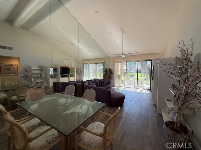 Detail Gallery Image 10 of 50 For 38613 Wisteria Dr, Palm Desert,  CA 92211 - 2 Beds | 2 Baths