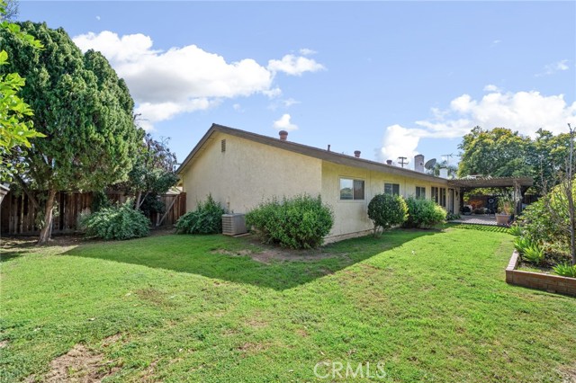 Detail Gallery Image 31 of 31 For 9879 Canada Way, Riverside,  CA 92503 - 4 Beds | 2 Baths