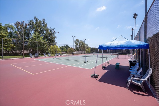 Detail Gallery Image 38 of 42 For 13624 La Jolla Cir #F,  La Mirada,  CA 90638 - 2 Beds | 2 Baths