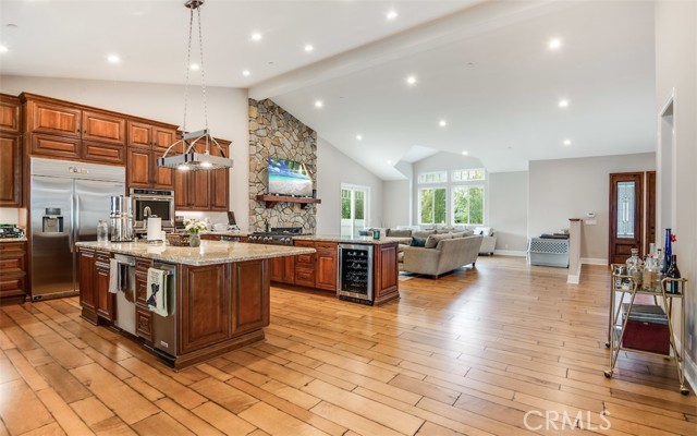 26010 Rolling Hills Road, Rolling Hills Estates, California 90274, 4 Bedrooms Bedrooms, ,4 BathroomsBathrooms,Residential,Sold,Rolling Hills,PV22014791