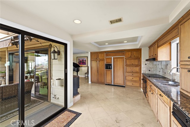Image 22 of 38 For 408 Pasadena Court L