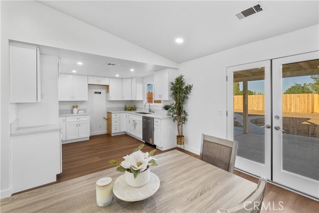 Detail Gallery Image 14 of 32 For 14208 Apple Creek, Victorville,  CA 92395 - 2 Beds | 1 Baths