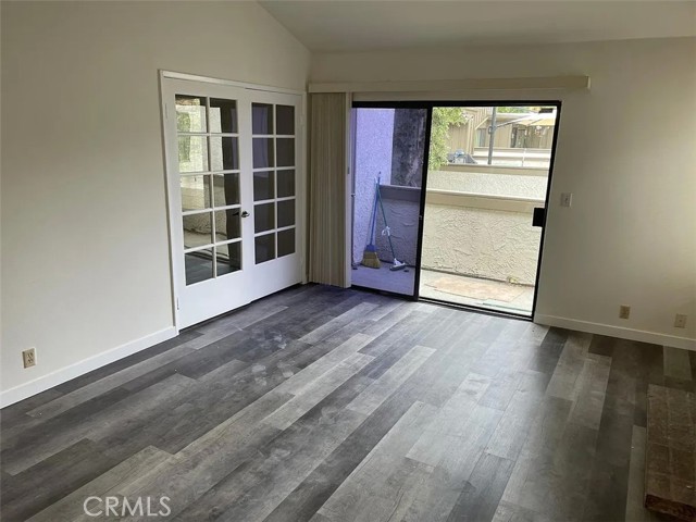 Detail Gallery Image 4 of 15 For 16255 Devonshire St #57,  Granada Hills,  CA 91344 - 3 Beds | 2 Baths