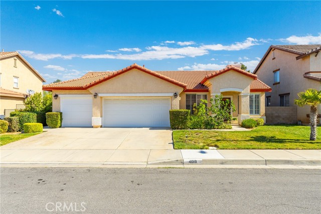 Detail Gallery Image 1 of 45 For 4019 Cocina Ln, Palmdale,  CA 93551 - 4 Beds | 2 Baths