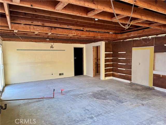 1412 Santiago Dr, Newport Beach CA: https://media.crmls.org/medias/364cc538-210f-4e1a-86c0-5c9bdc534e3a.jpg