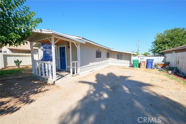 Detail Gallery Image 1 of 5 For 2904 Maple Ave, Merced,  CA 95348 - 2 Beds | 1 Baths