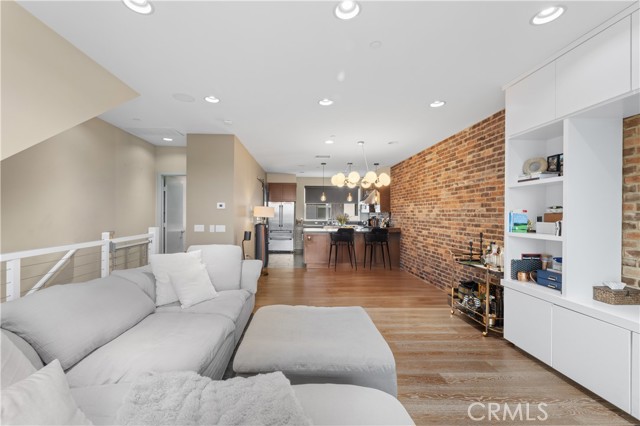 Detail Gallery Image 22 of 51 For 1530 Greenwich Way, Costa Mesa,  CA 92627 - 2 Beds | 3/1 Baths
