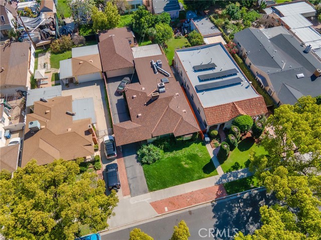 Image 46 of 56 For 236 Providencia Avenue