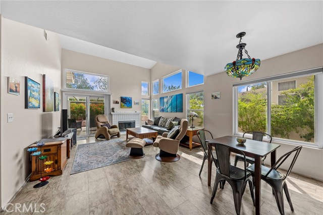 Detail Gallery Image 11 of 42 For 30632 Shoreline Dr, Menifee,  CA 92584 - 4 Beds | 2/1 Baths