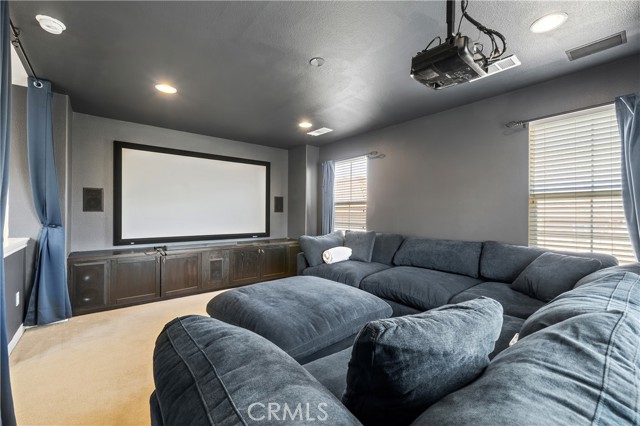 Detail Gallery Image 35 of 39 For 63 Volta Del Tintori St, Lake Elsinore,  CA 92532 - 5 Beds | 4/1 Baths