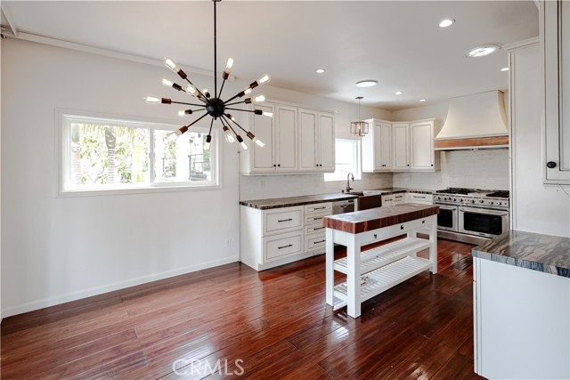 1036 Palos Verdes Boulevard, Redondo Beach CA: https://media.crmls.org/medias/364fd469-4ed5-4c3b-96a1-746d0398c555.jpg