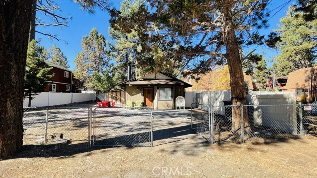 Detail Gallery Image 37 of 44 For 921 Wendy Ave, Big Bear City,  CA 92314 - 2 Beds | 2 Baths