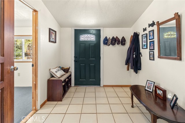 6197 County Road 4, Orland CA: https://media.crmls.org/medias/365043f3-f96c-48b1-96e0-158490926c01.jpg