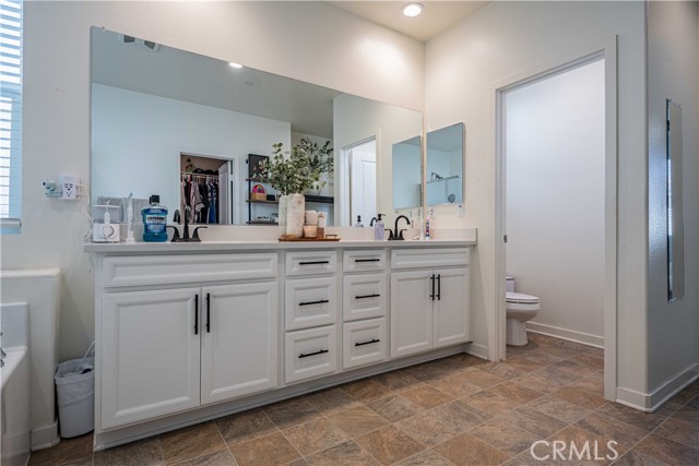 Detail Gallery Image 31 of 46 For 29138 Carrotwood, Lake Elsinore,  CA 92530 - 3 Beds | 2/1 Baths