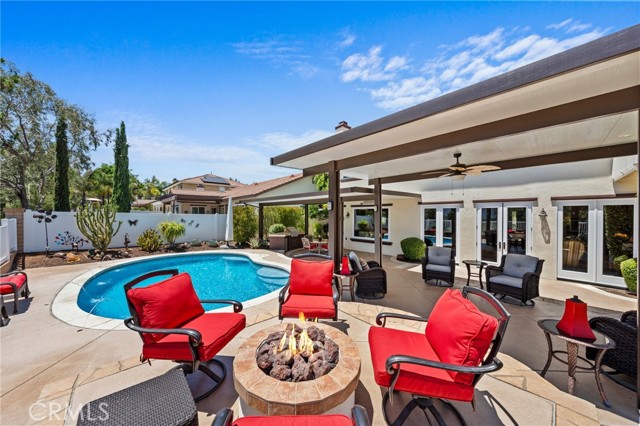32409 Favara Drive, Temecula CA: https://media.crmls.org/medias/3651aba1-ab5f-49a4-8d89-eb627370d032.jpg