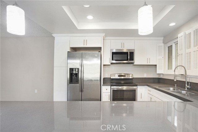 Detail Gallery Image 9 of 24 For 654 Avenida Sevilla #Q,  Laguna Woods,  CA 92637 - 2 Beds | 2 Baths