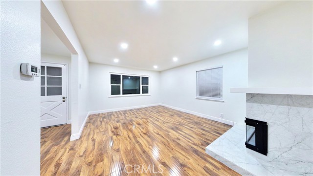 Detail Gallery Image 6 of 29 For 2315 E Alden, Anaheim,  CA 92806 - 4 Beds | 3 Baths