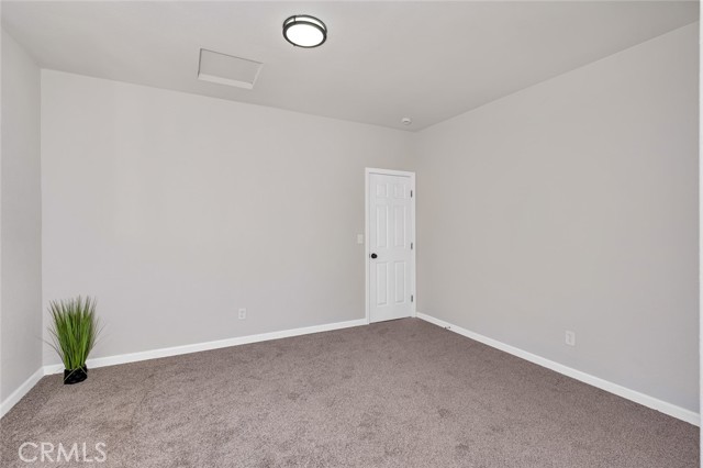 106 Pleasant Street, Modesto CA: https://media.crmls.org/medias/36523e0c-0554-4f3b-b12b-9a75b338b1cb.jpg