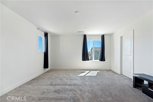 Detail Gallery Image 24 of 63 For 364 Castaic Way, Rialto,  CA 92377 - 3 Beds | 2/1 Baths