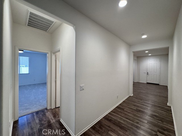 https://media.crmls.org/medias/36553904-706d-4ddc-a25d-ed33ba05426a.jpg?preset=X-Large