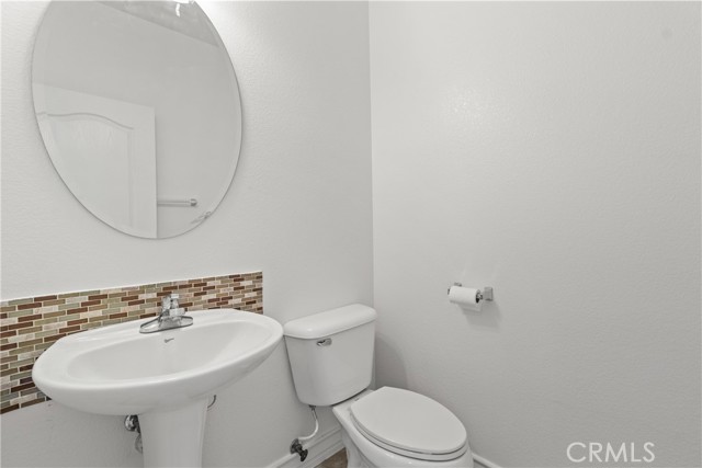 37707 Tamarind Court, Palmdale CA: https://media.crmls.org/medias/365555ce-18f3-4878-861f-15fdcb4dcb93.jpg