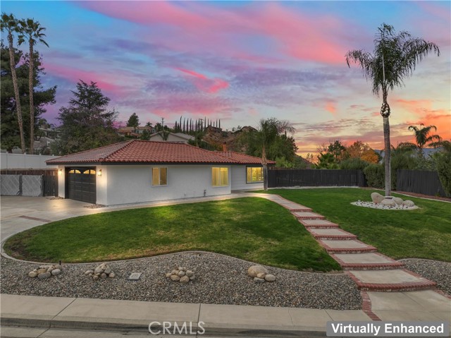 Detail Gallery Image 2 of 34 For 26565 Valle Heights Rd, Hemet,  CA 92544 - 3 Beds | 2 Baths