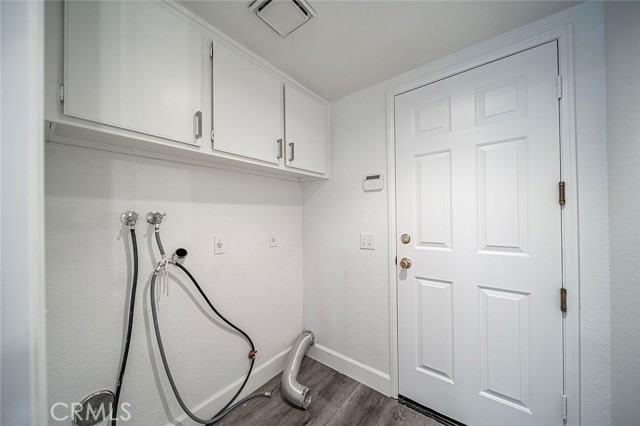 701 Black Oak Circle, Corona CA: https://media.crmls.org/medias/3655c8b3-0ef2-4286-8565-0c3a673b95f3.jpg