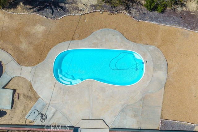 73028 Manana Drive, 29 Palms CA: https://media.crmls.org/medias/36565cd7-75b9-4ae0-be98-cb9571607cb5.jpg