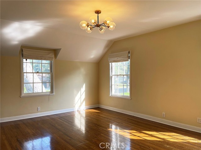1420 Pasqualito Drive, San Marino CA: https://media.crmls.org/medias/365668bb-4942-4f5c-9ab9-1fc7f9a2e507.jpg